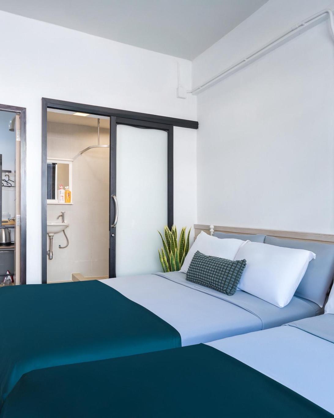 Platinum Deluxe Shopping Apartments Бангкок Екстер'єр фото